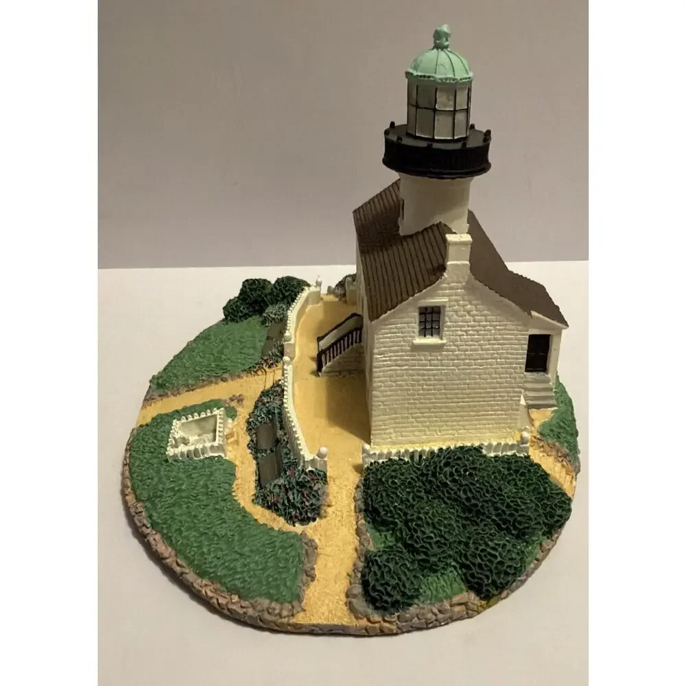 The Danbury Mint - Old Point Loma Lighthouse Figurine